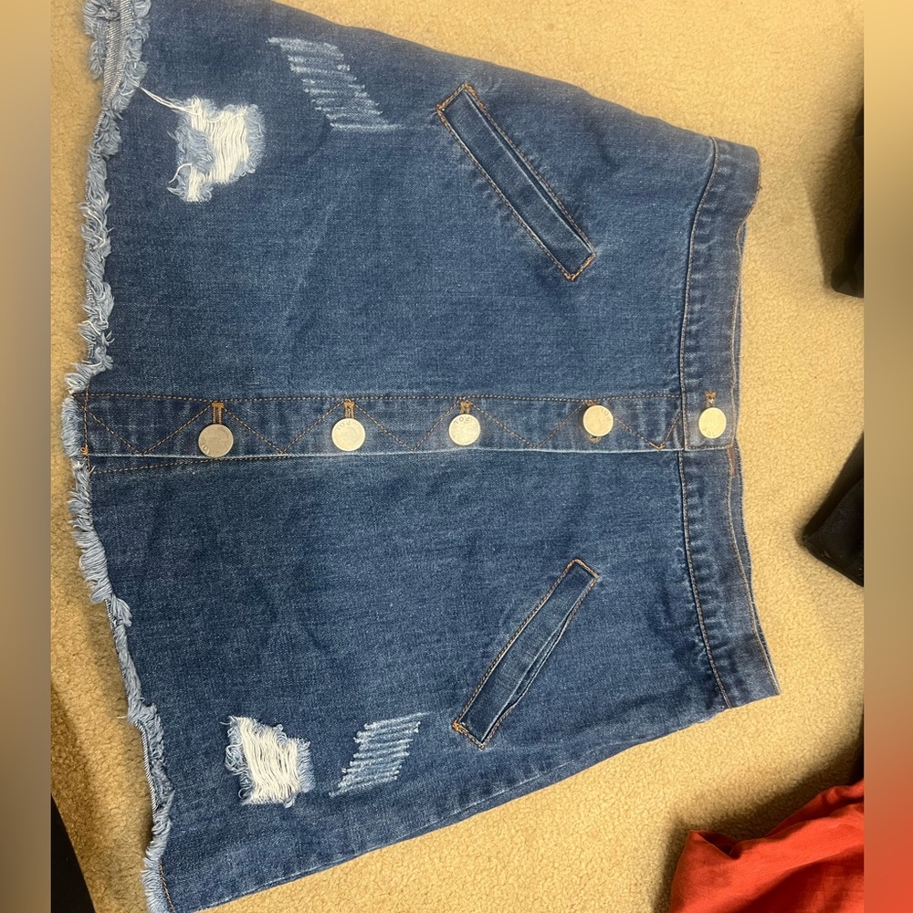 POL Distressed Jean Skirt Women's Denim Skirt Raw Hem Y2K Boho Retro Sz small
